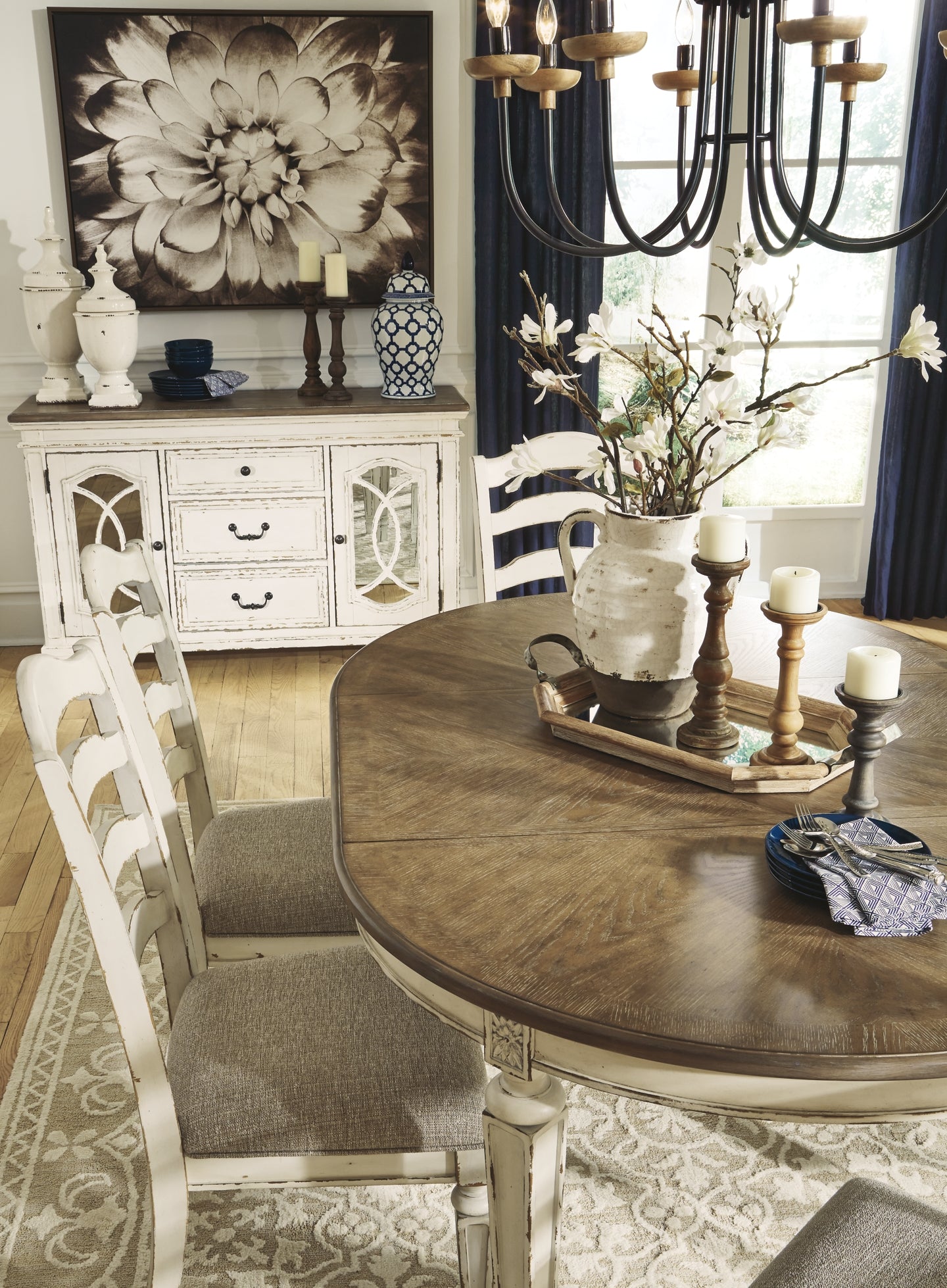 Mesa de comedor ovalada EXT Realyn
