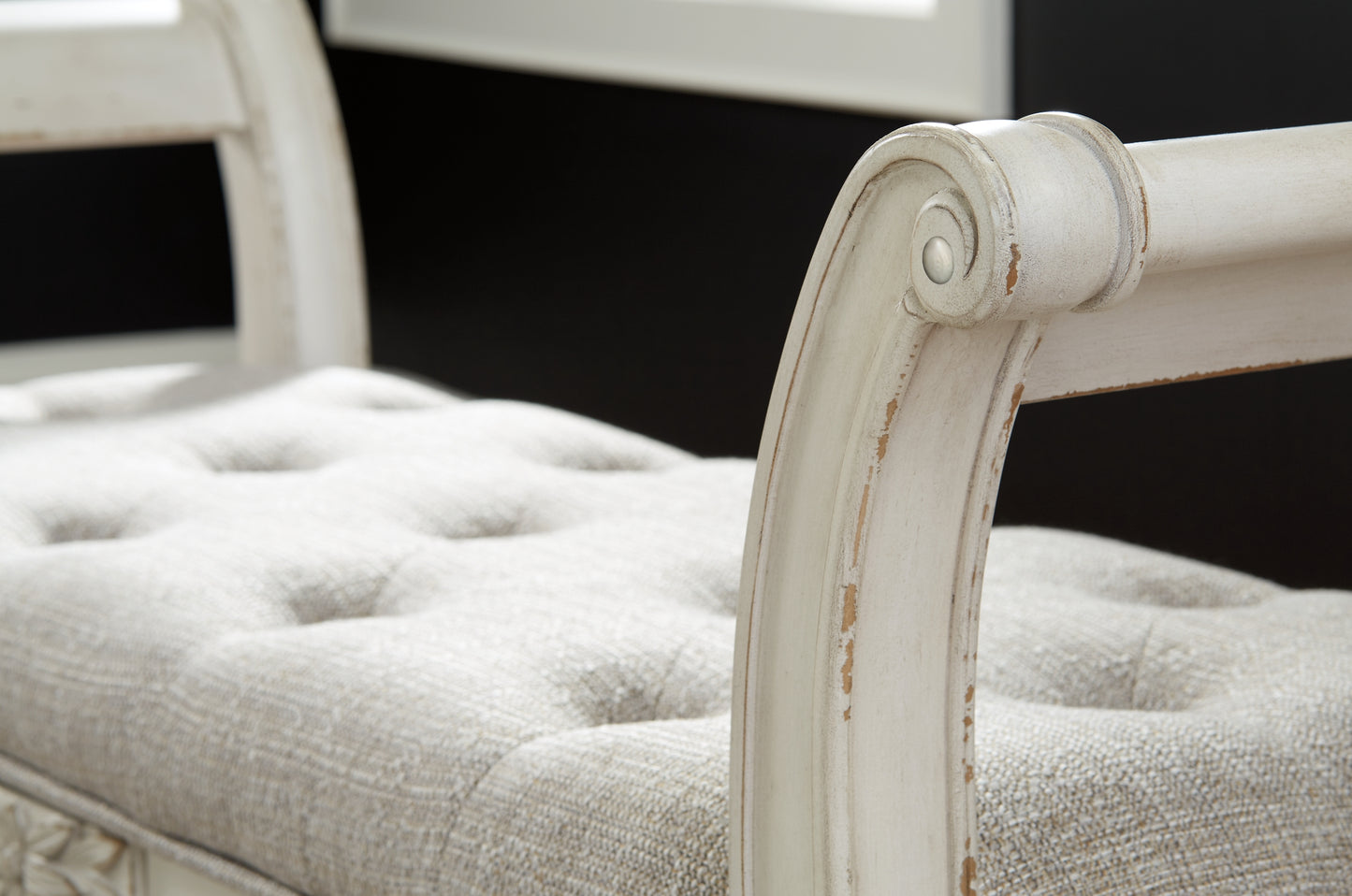 Ashley Express - Banco decorativo Realyn