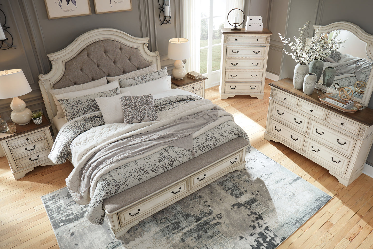 Cama tapizada con almacenaje Realyn