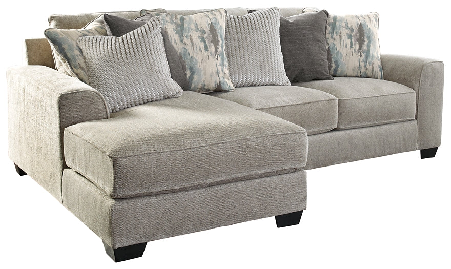 Seccional Ardsley de dos piezas con chaise longue