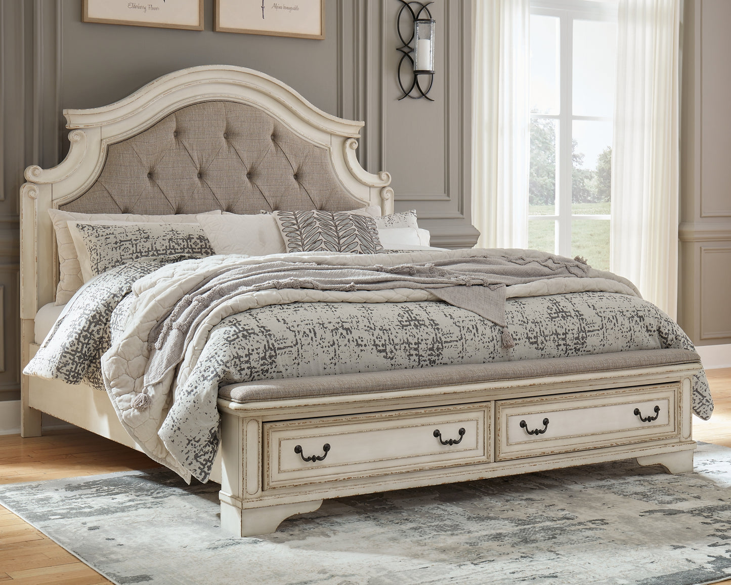 Cama tapizada con almacenaje Realyn