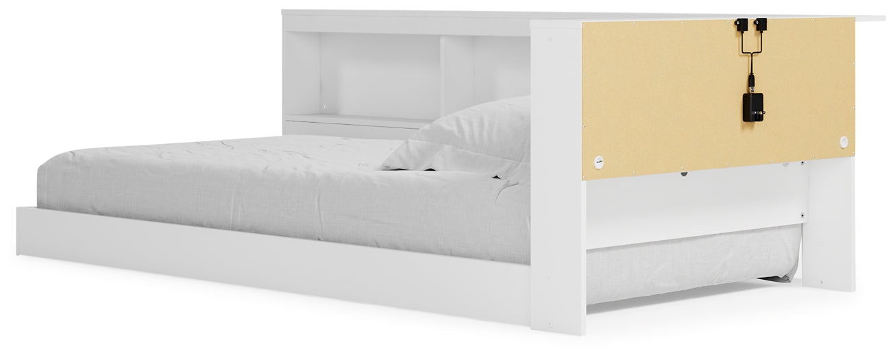 Ashley Express - Cama con almacenaje y librería Piperton