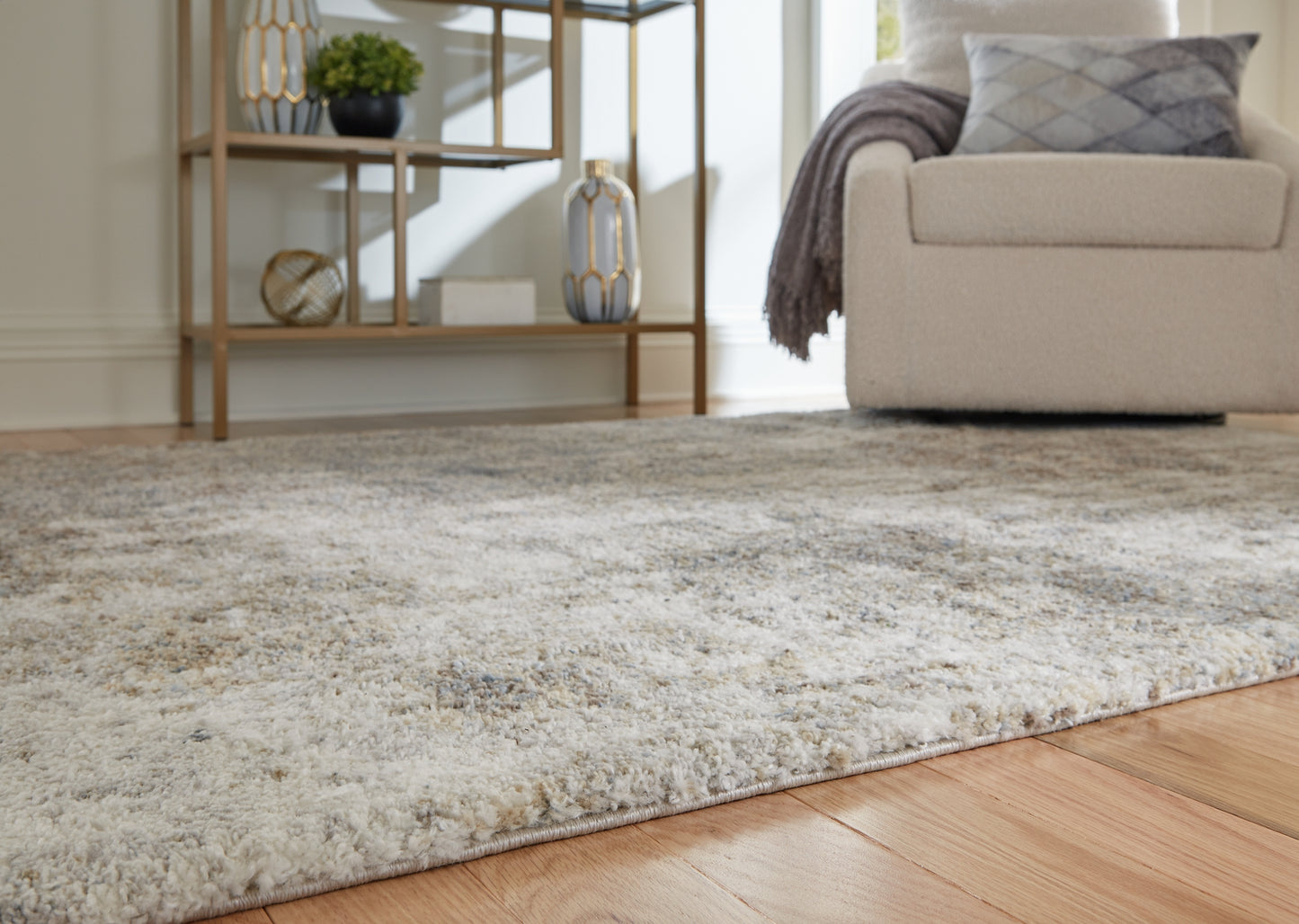 Ashley Express - Alfombra mediana Pearidge