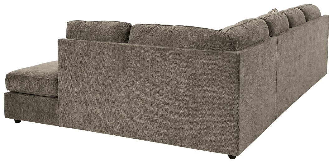 Seccional de dos piezas con chaise longue O'Phannon