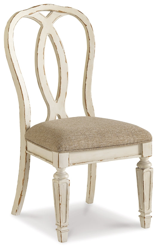 Mesa de comedor Realyn y 4 sillas