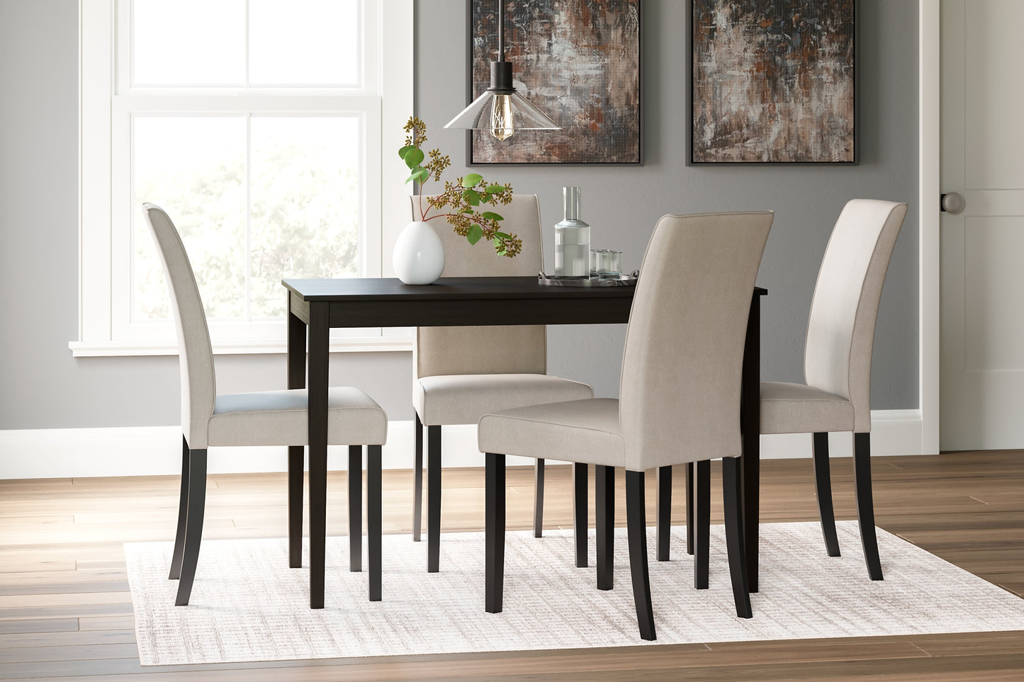 Ashley Express - Mesa de comedor rectangular Kimonte