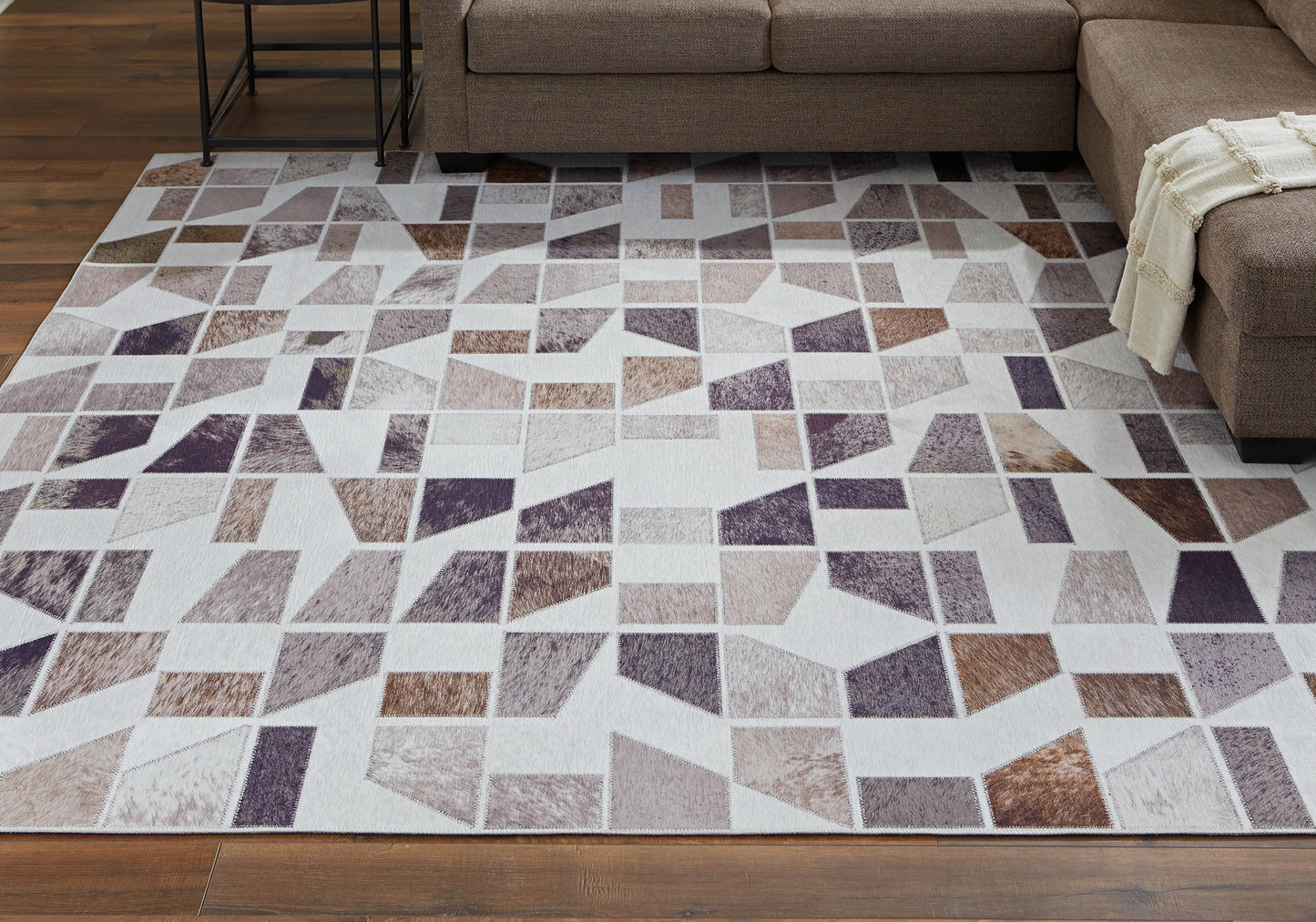 Ashley Express - Alfombra Jettner mediana