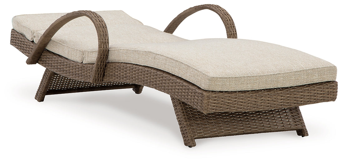 Ashley Express - Chaise longue Beachcroft con cojín