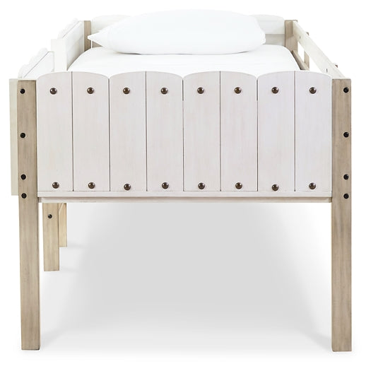 Ashley Express - Estructura de cama alta individual Wrenalyn