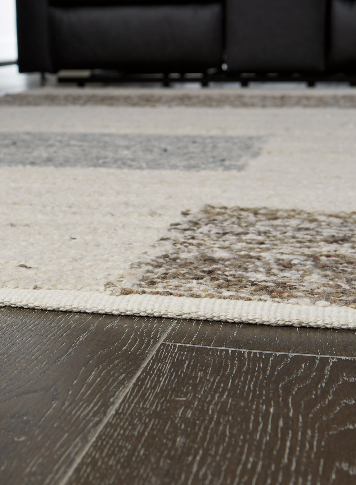Ashley Express - Alfombra mediana Barus
