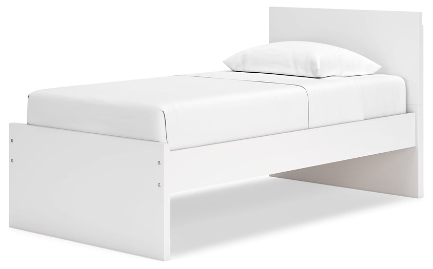 Ashley Express - Cama con plataforma y paneles Onita