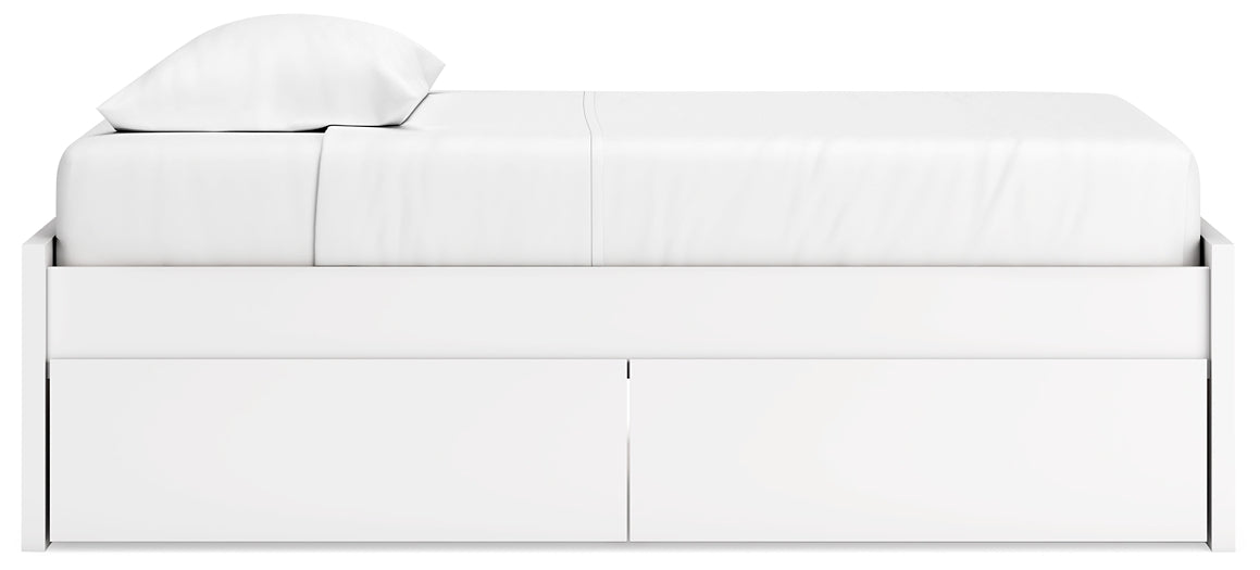 Ashley Express - Cama de plataforma Onita con espacio de almacenamiento en un lateral