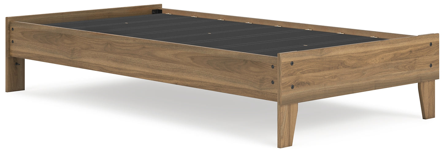 Ashley Express - Cama de plataforma Deanlow