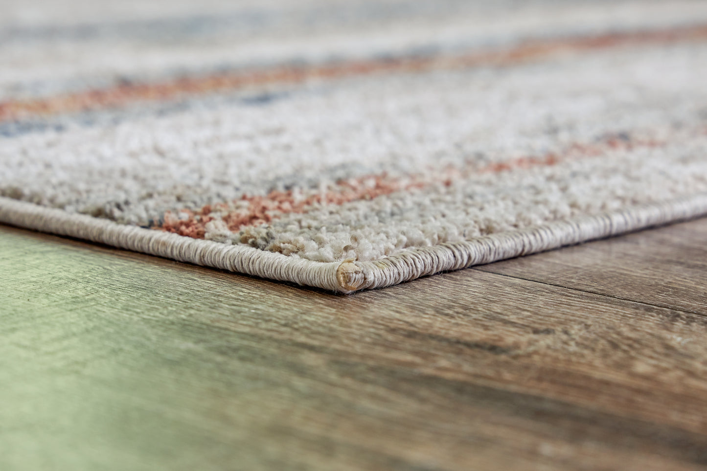 Ashley Express - Alfombra mediana Kemart
