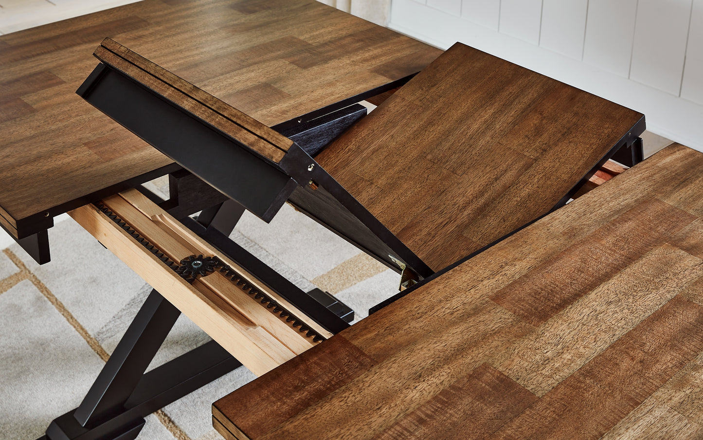 Mesa de comedor Wildenauer y 6 sillas