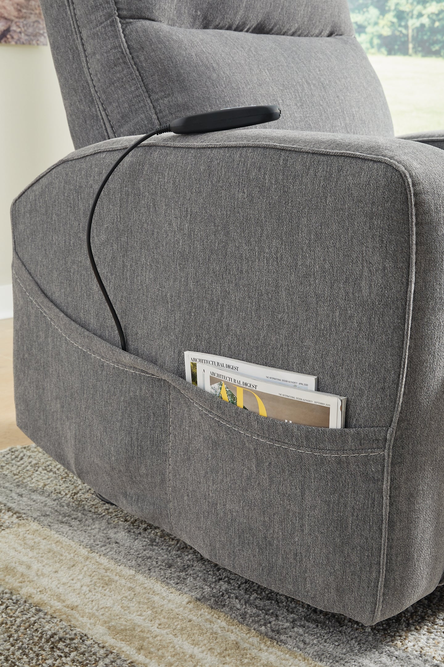 Ashley Express - Sillón reclinable eléctrico Starganza
