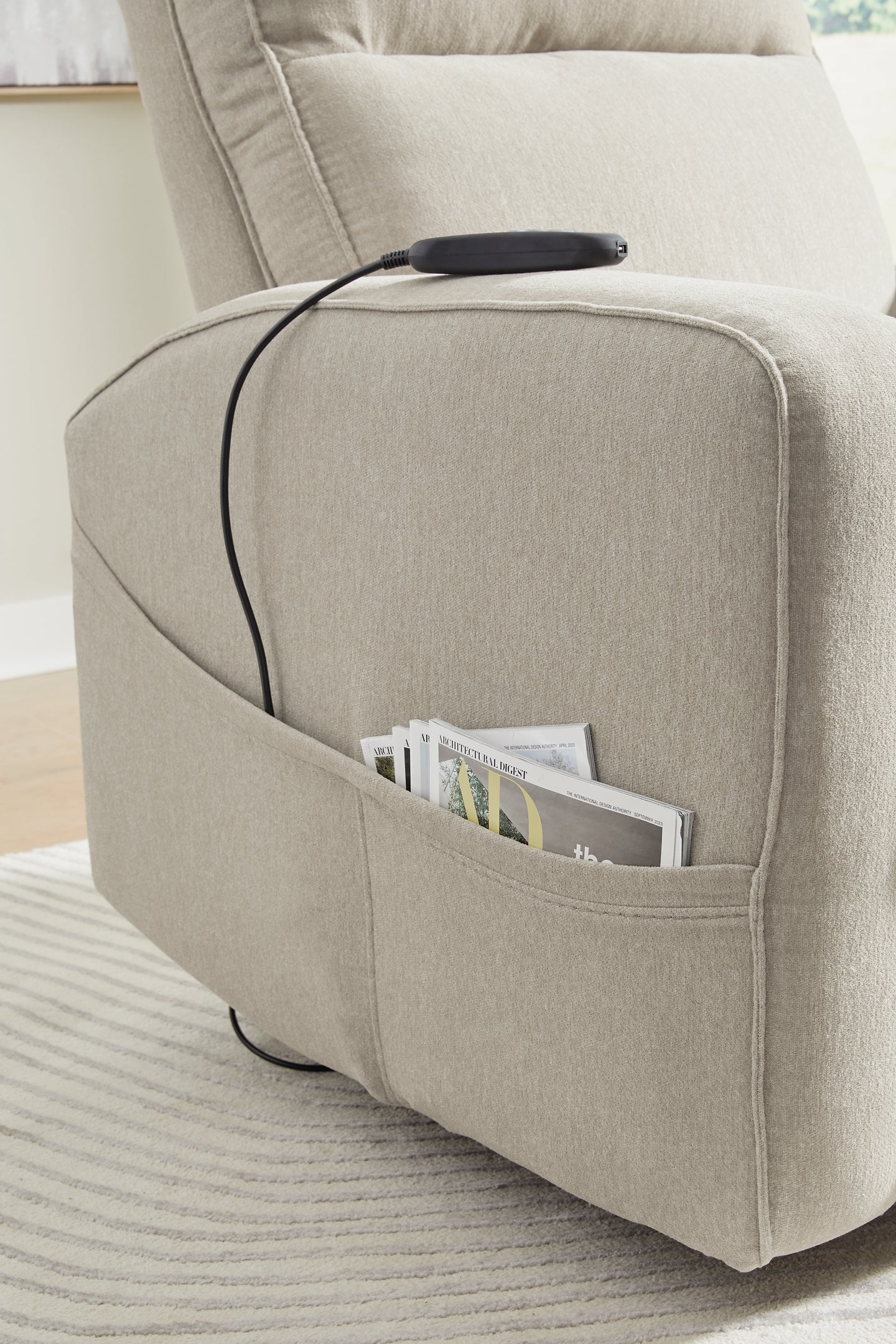Ashley Express - Sillón reclinable eléctrico Starganza