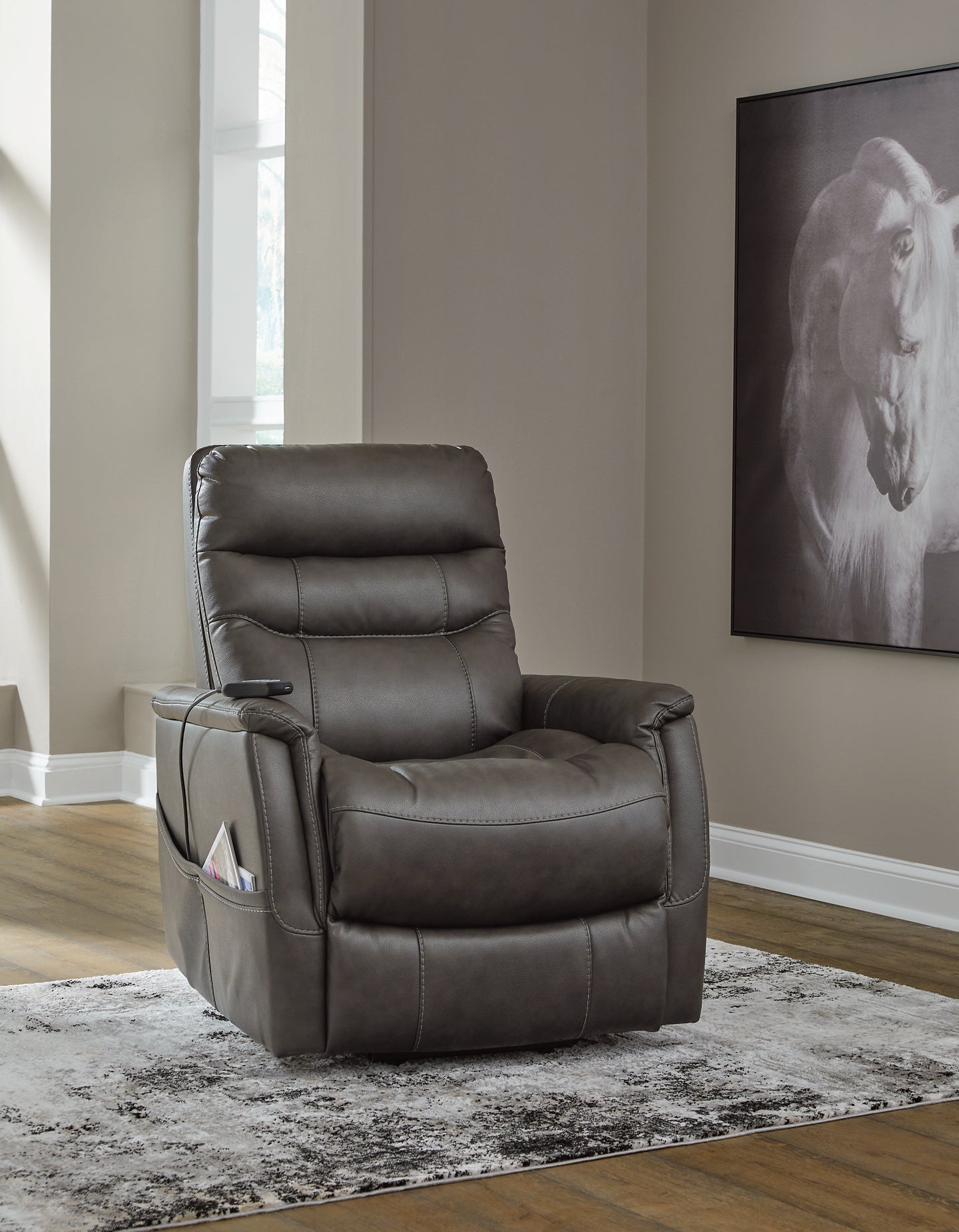 Sillón reclinable eléctrico Strawbill
