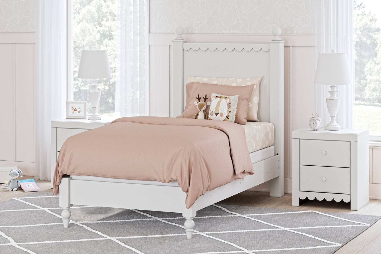 Ashley Express - Cama con paneles Mollviney