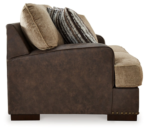 Sofá y loveseat Alesbury