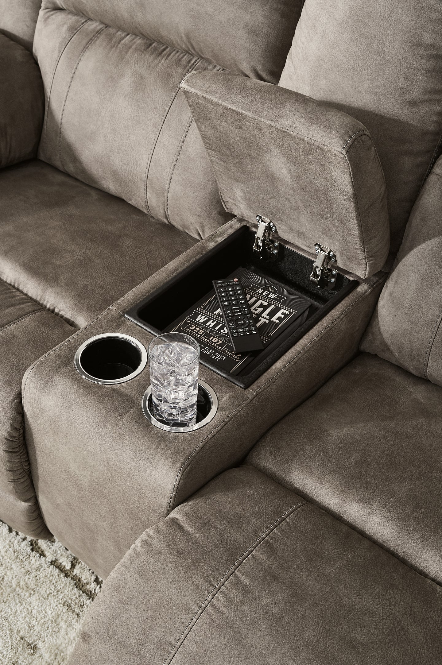 Sofá y loveseat Laresview