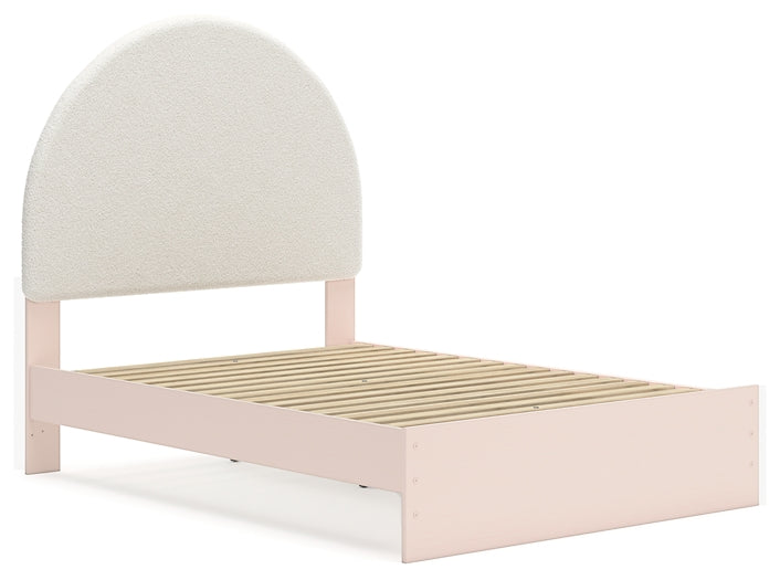 Cama Wistenpine con paneles tapizados y almacenamiento