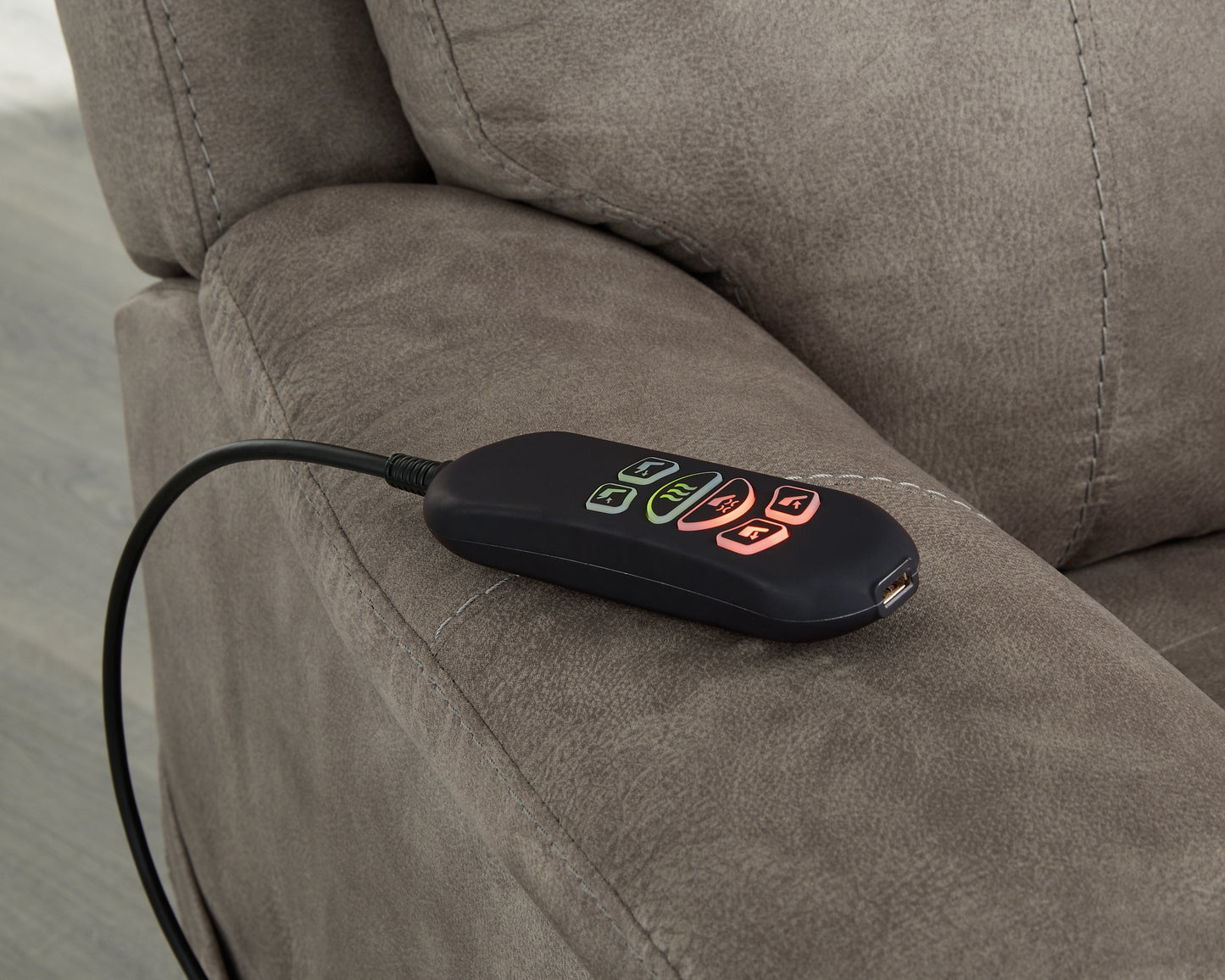 Ashley Express - Sillón reclinable eléctrico Crestmeade