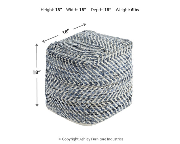 Ashley Express - Puf Chevron