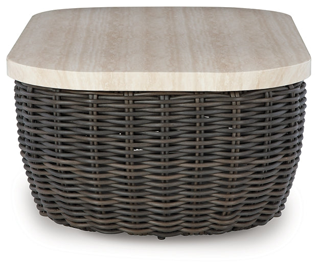 Ashley Express - Mesa de cóctel rectangular Kimora