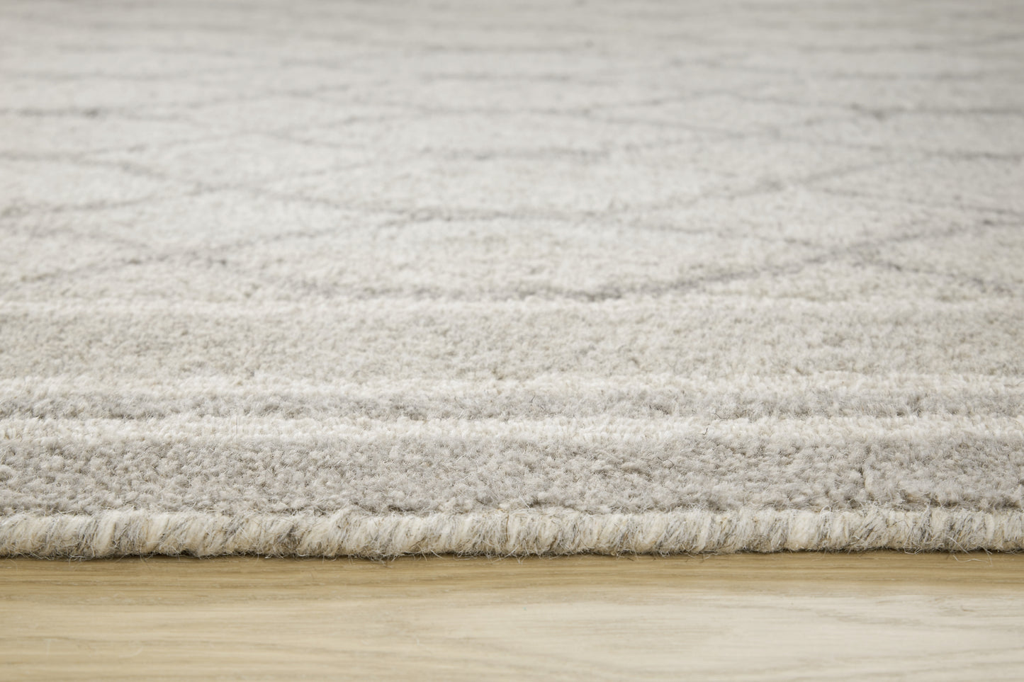 Ashley Express - Alfombra mediana Wimney