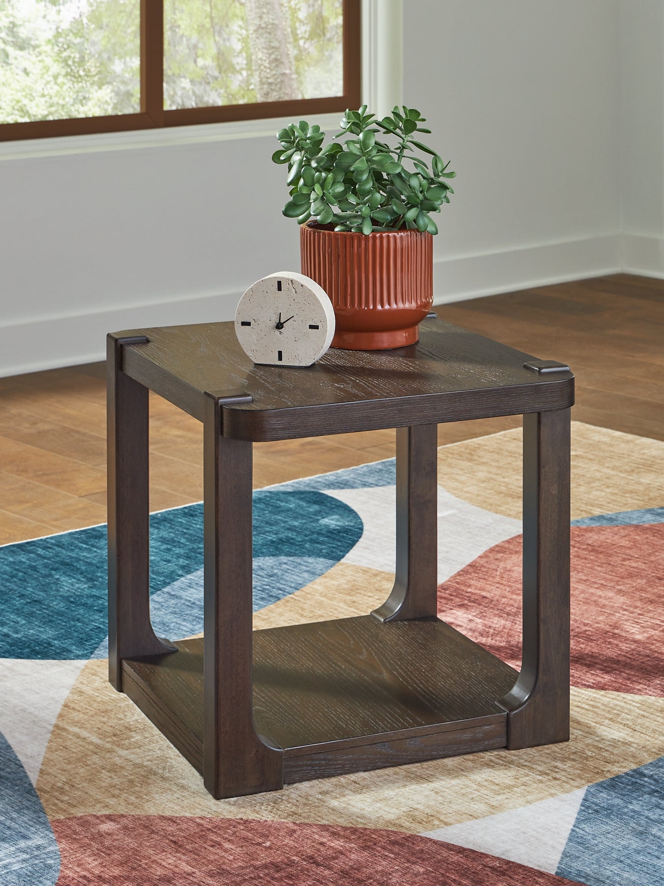 Ashley Express - Mesa auxiliar rectangular Breckington