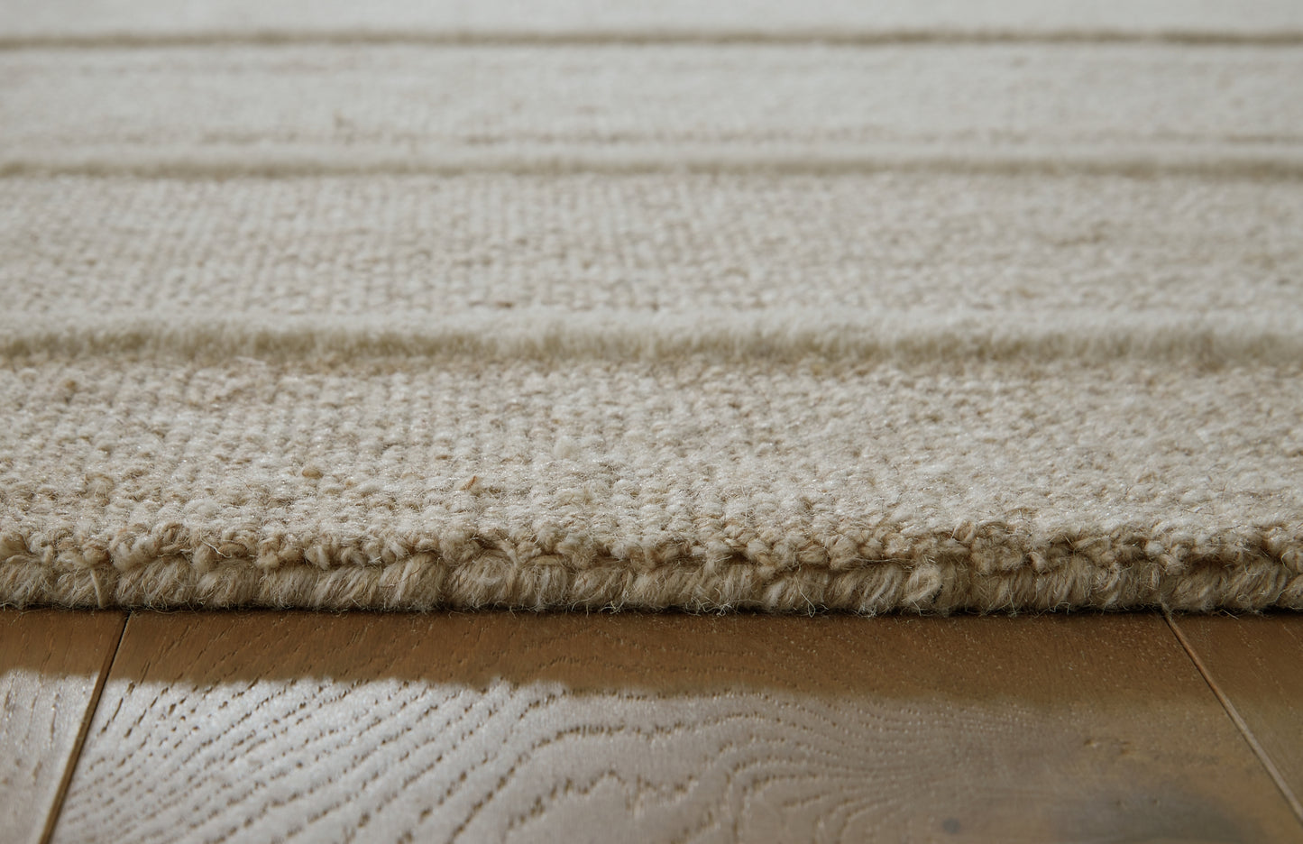 Ashley Express - Alfombra mediana Teelgan
