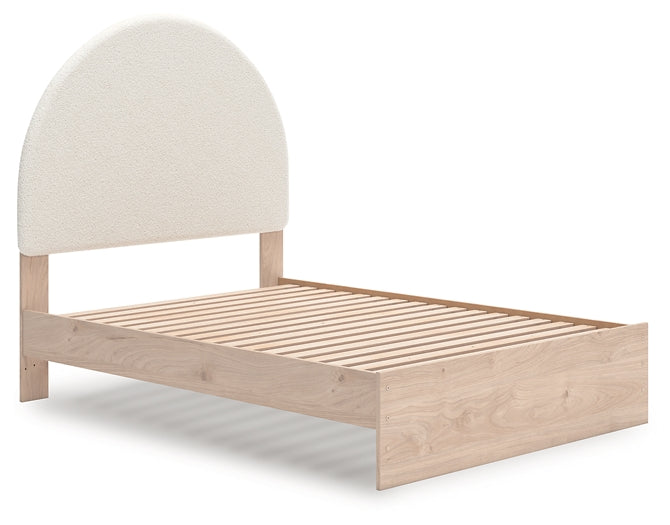 Ashley Express - Cama Arloster con paneles tapizados