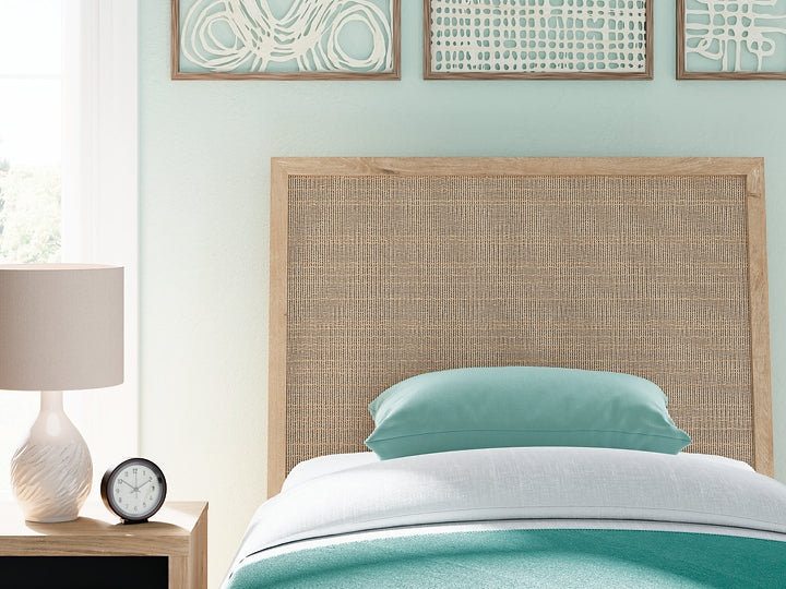 Ashley Express - Cama individual con paneles Cielden