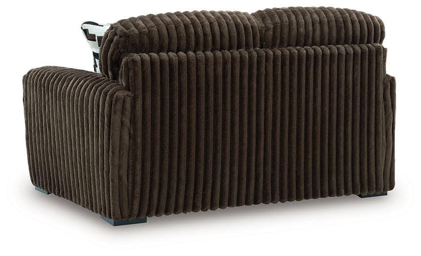 Loveseat de Midnight-Madness