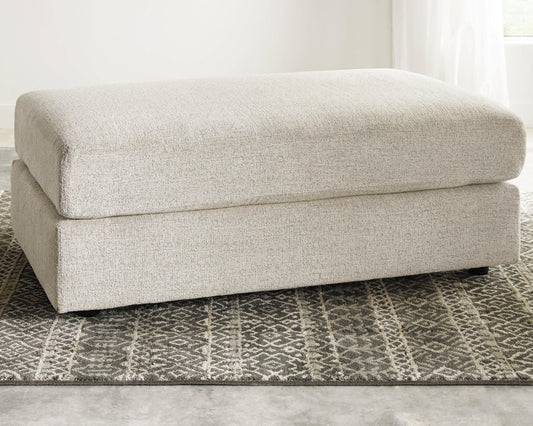 Ashley Express - Otomana decorativa extragrande Soletren