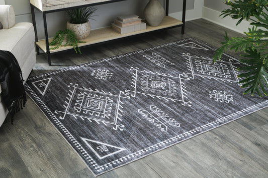 Ashley Express - Alfombra lavable mediana Arloman