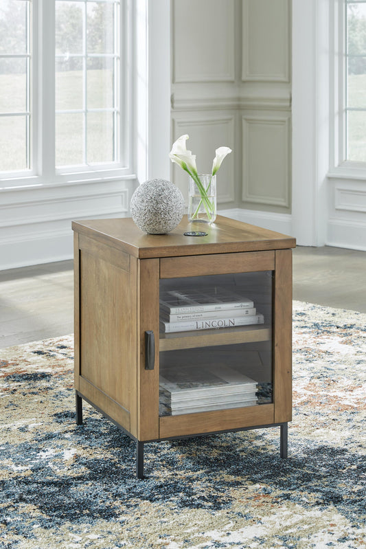Ashley Express - Mesa auxiliar con silla Torlanta
