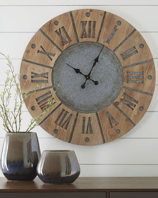 Ashley Express - Reloj de pared Payson