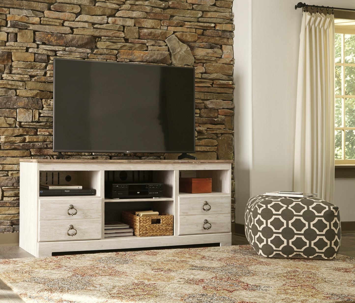 Mueble para TV LG Willowton con opción de chimenea