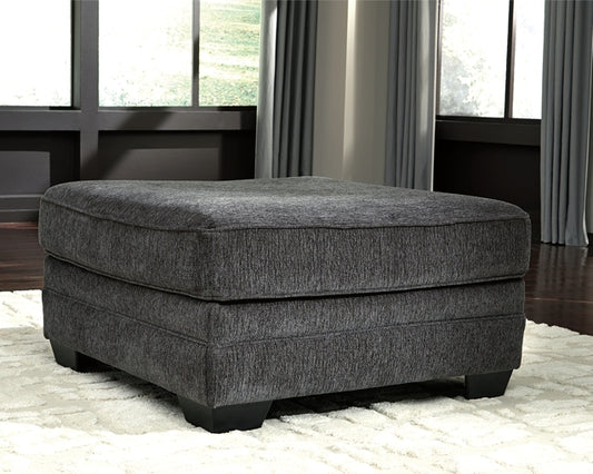 Ashley Express - Otomana extragrande con acento Tracling