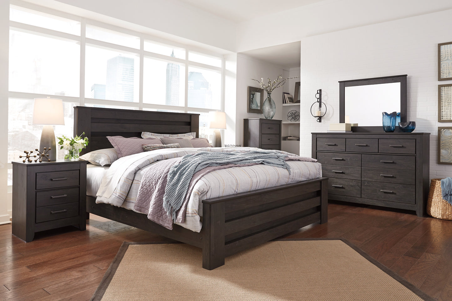 Ashley Express - Cama con paneles Brinxton