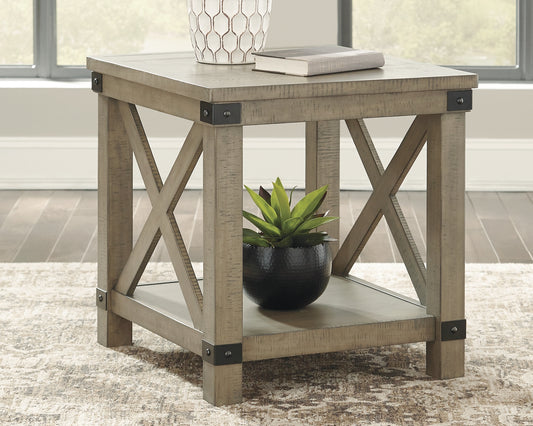 Ashley Express - Mesa auxiliar rectangular Aldwin