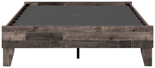 Ashley Express - Cama de plataforma Neilsville