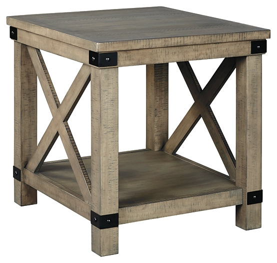 Ashley Express - Mesa auxiliar rectangular Aldwin