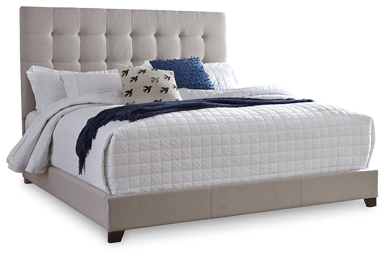 Ashley Express - Cama tapizada Dolante