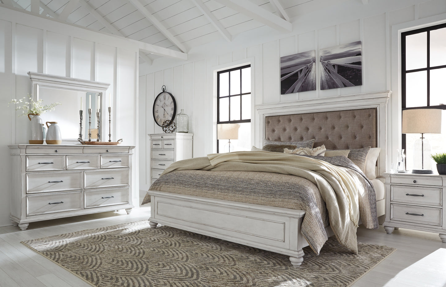 Cama con paneles Kanwyn