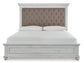 Cama con paneles Kanwyn