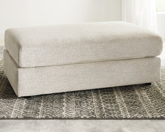 Ashley Express - Otomana decorativa extragrande Soletren