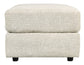 Ashley Express - Otomana decorativa extragrande Soletren